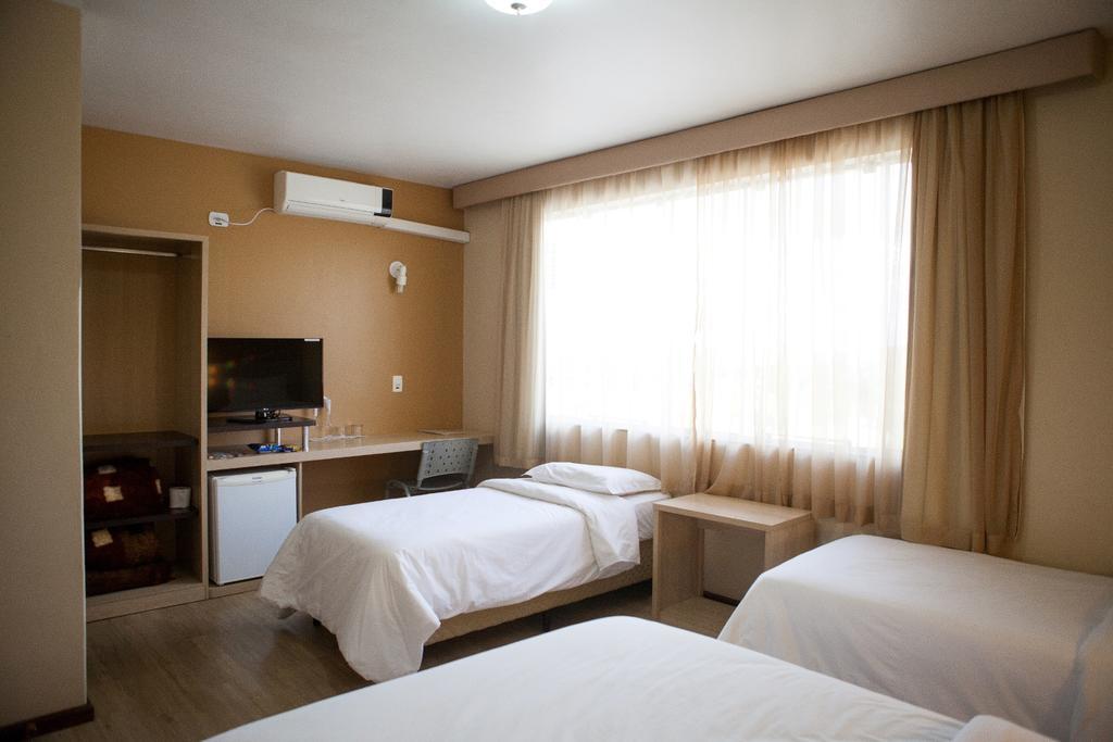 Hotel Palmeiras 南拉兰热拉斯 外观 照片